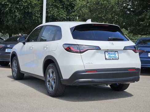 New 2026 Honda HR-V LX image 6