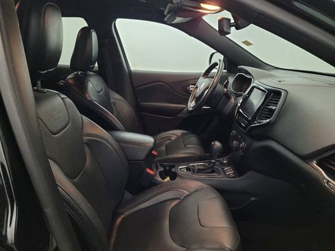 Used 2019 Jeep Cherokee High Altitude AWD/4WD image 21