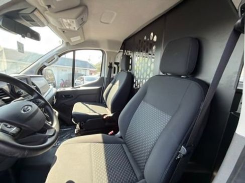 Used 2025 Ford Transit 250 Low Roof w/ Exterior Upgrade Package RWD image 15