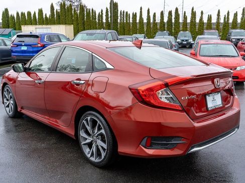 Certified 2019 Honda Civic Touring image 10