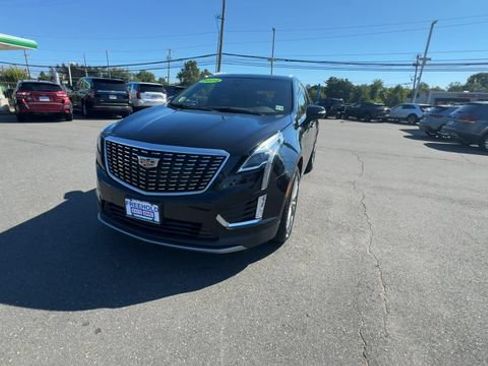 Used 2024 Cadillac XT5 Premium Luxury w/ LPO, Floor Liner Package AWD/4WD image 3