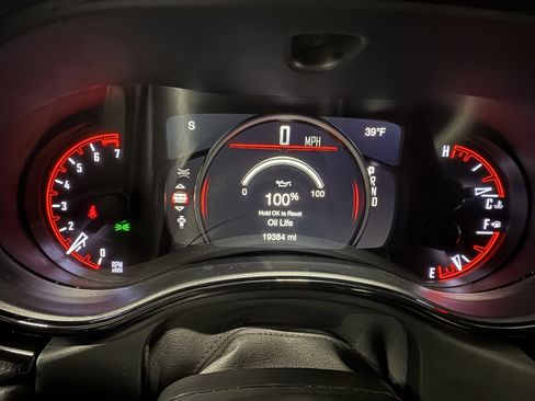 Used 2025 Dodge Durango GT image 29