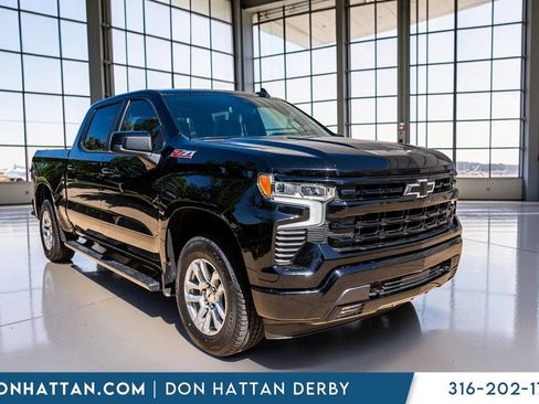 Used 2022 Chevrolet Silverado 1500 RST w/ Z71 Off-Road Package AWD/4WD image 37