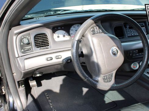 Used 2004 Mercury Marauder image 13