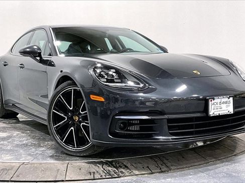 Used 2020 Porsche Panamera 4S image 10