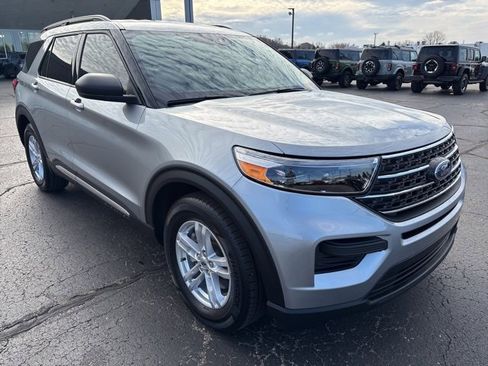 Used 2022 Ford Explorer XLT image 9