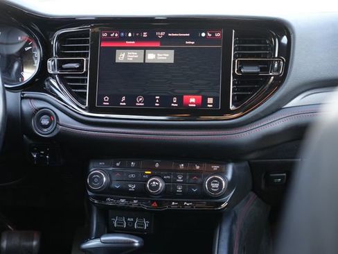 Used 2024 Dodge Durango GT RWD image 15