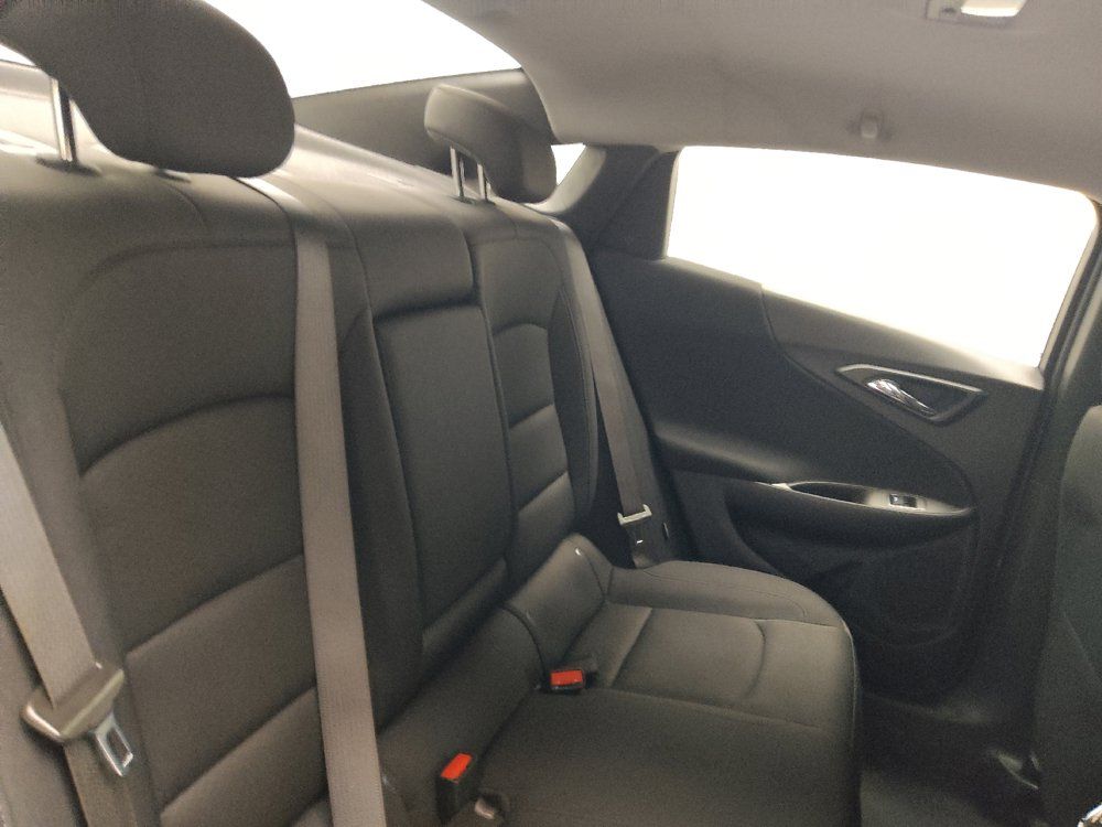 Used 2025 Chevrolet Malibu LT FWD image 19