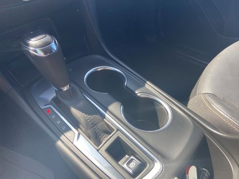 Certified 2021 Chevrolet Equinox Premier image 17