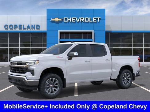 New 2026 Chevrolet Silverado 1500 LT w/ Z71 Off-Road Package AWD/4WD image 2