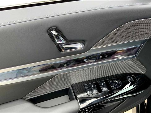 New 2025 BMW 760i xDrive 760i xDrive image 16