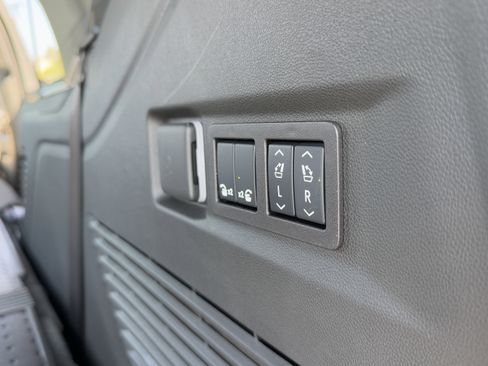 New 2025 Chevrolet Tahoe Premier image 28