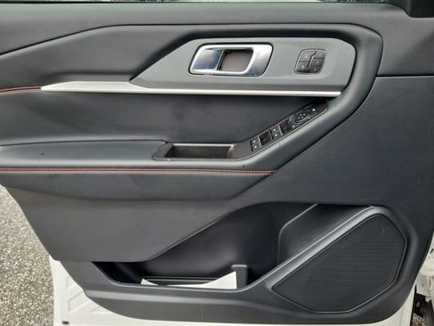 New 2026 Ford Explorer ST-Line w/ Premium Package RWD image 22