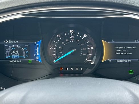 Certified 2019 Ford Fusion SE image 24