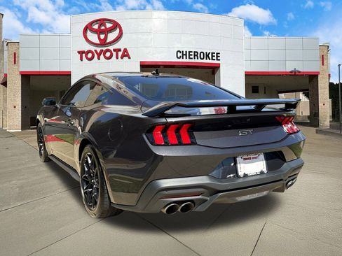Used 2024 Ford Mustang GT Premium w/ GT Performance Package RWD image 7