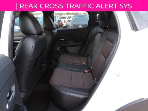 Used 2025 Nissan Kicks SR FWD image 15