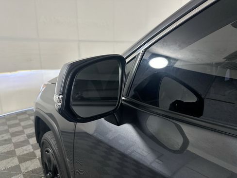 Used 2023 Toyota RAV4 XLE w/ Convenience Package FWD image 10