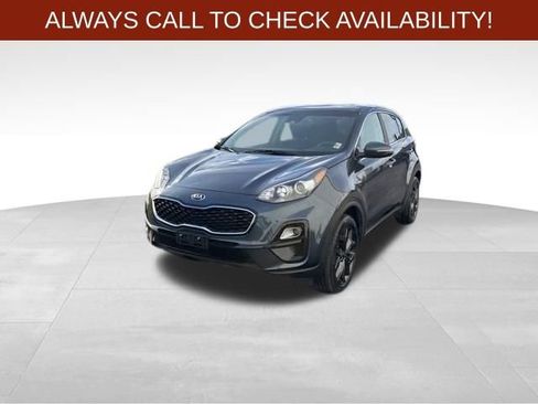 Used 2022 Kia Sportage LX w/ LX AWD Value Edition Package image 3