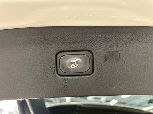 Certified 2022 Ford Edge SEL w/ Convenience Package image 30