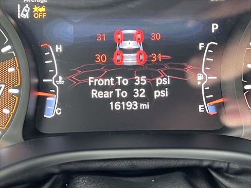 Used 2024 Jeep Compass Latitude image 26