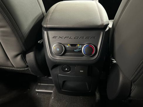 New 2027 Ford Explorer Active w/ Active Comfort Package AWD/4WD image 27