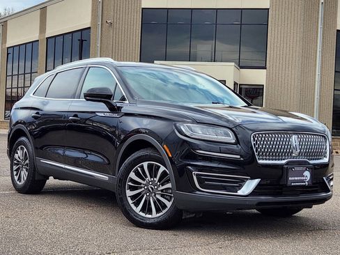 Used 2020 Lincoln Nautilus Premier w/ Equipment Group 101A image 31