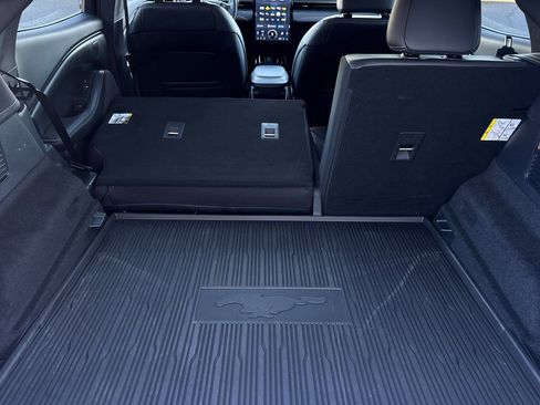 Used 2024 Ford Mustang Mach-E Premium image 18