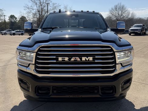 Used 2024 RAM 3500 Limited w/ Safety Group image 3