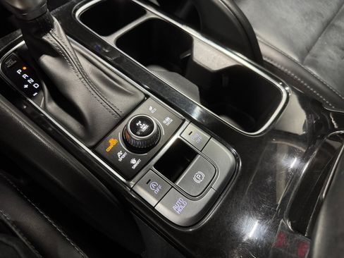 Used 2020 Kia Telluride LX AWD/4WD image 21