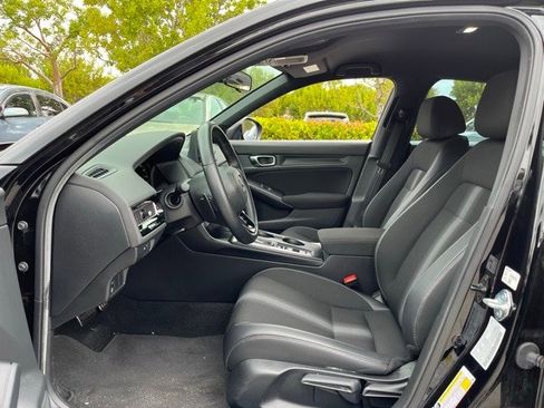 Used 2024 Honda Civic Sport image 6