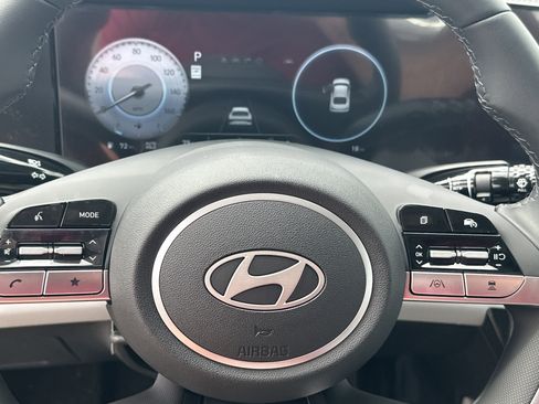 New 2026 Hyundai Elantra Limited FWD image 14