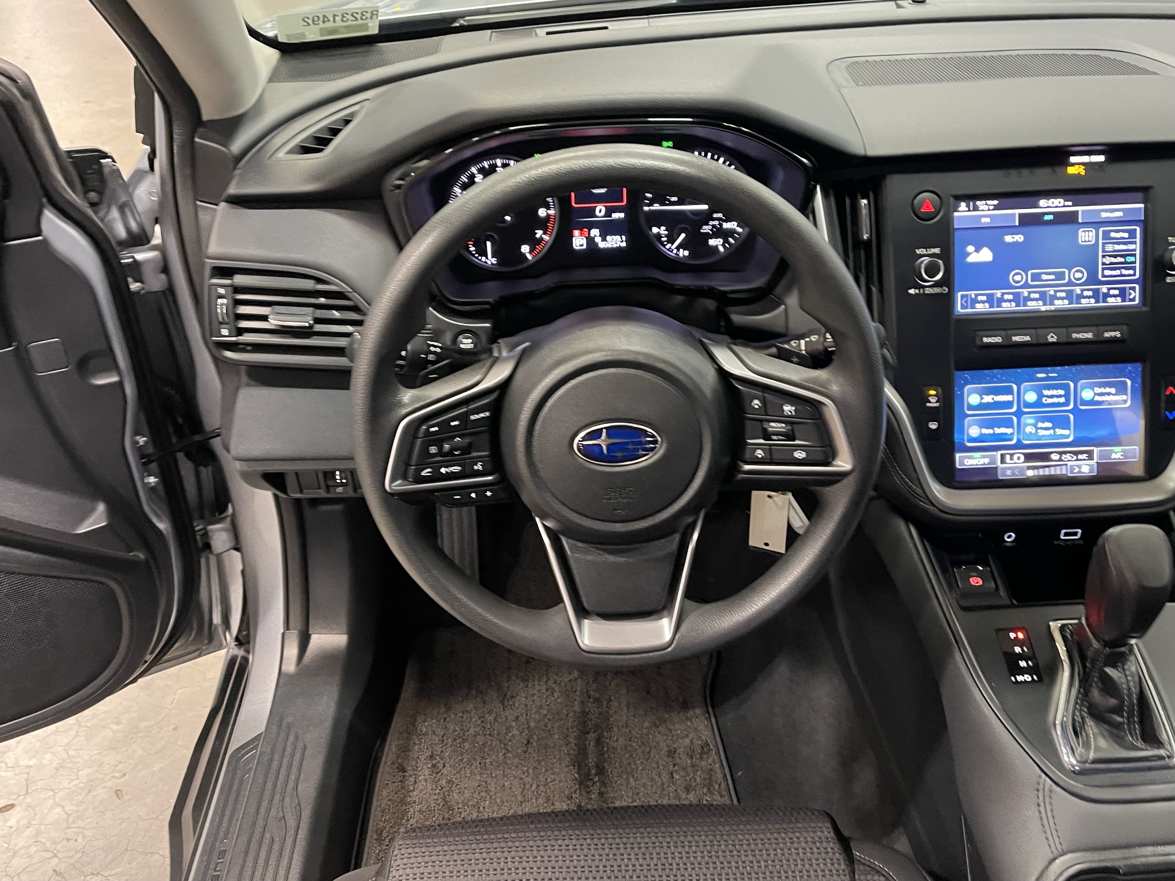 Used 2024 Subaru Outback AWD/4WD image 13
