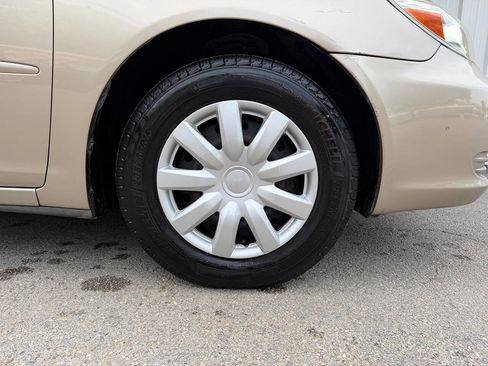 Used 2003 Toyota Camry LE FWD image 28