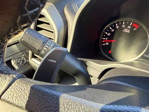 Used 2019 Ford F150 Raptor w/ Equipment Group 802A Luxury image 22