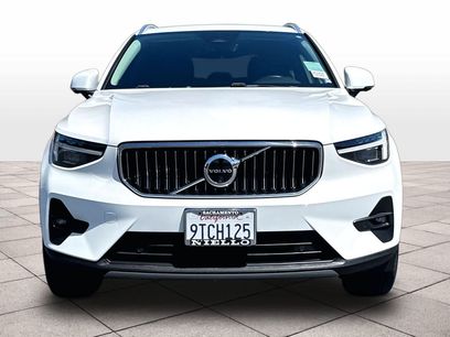 Used 2025 Volvo XC40 B5 Ultra w/ Climate Package