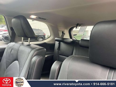 Certified 2024 Toyota Grand Highlander AWD image 14