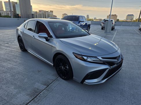 Used 2024 Toyota Camry XSE w/ Navigation Package image 7