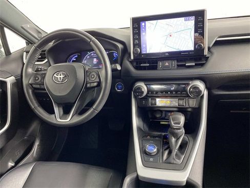 Used 2022 Toyota RAV4 XSE image 14