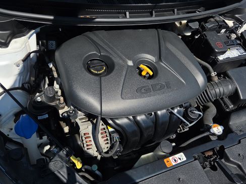 Used 2016 Kia Forte LX image 20