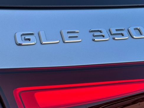 Certified 2025 Mercedes-Benz GLE 350 4MATIC image 21