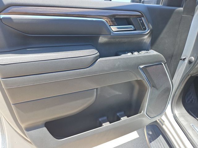 Used 2024 Chevrolet Silverado 2500 LT AWD/4WD image 20