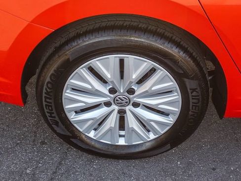 Used 2019 Volkswagen Jetta S w/ Driver Assistance Package FWD image 11