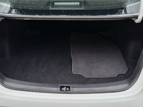 Used 2024 Toyota Corolla LE image 27