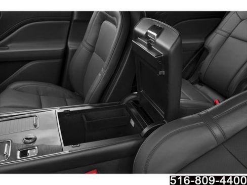 Used 2023 Lincoln Aviator Reserve w/ Equipment Group 201A AWD/4WD image 15