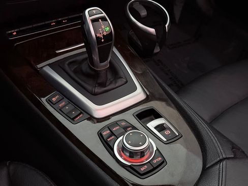 Used 2013 BMW Z4 sDrive28i image 39