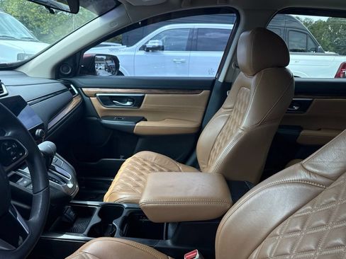 Used 2018 Honda CR-V EX image 3
