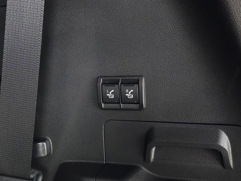 Used 2025 Toyota Sequoia Limited image 9