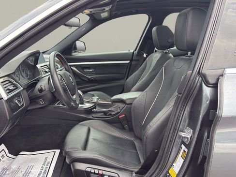 Used 2017 BMW 330i Gran Turismo xDrive xDrive image 9