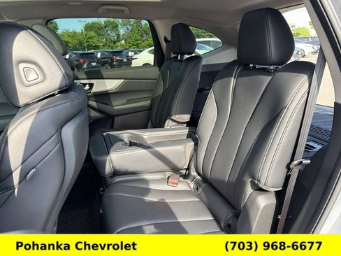 Used 2024 Acura MDX SH-AWD image 25