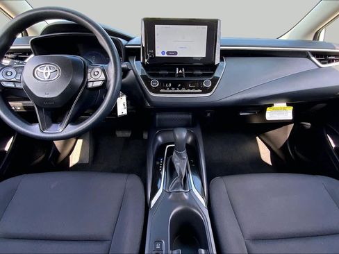 Used 2026 Toyota Corolla LE FWD image 15